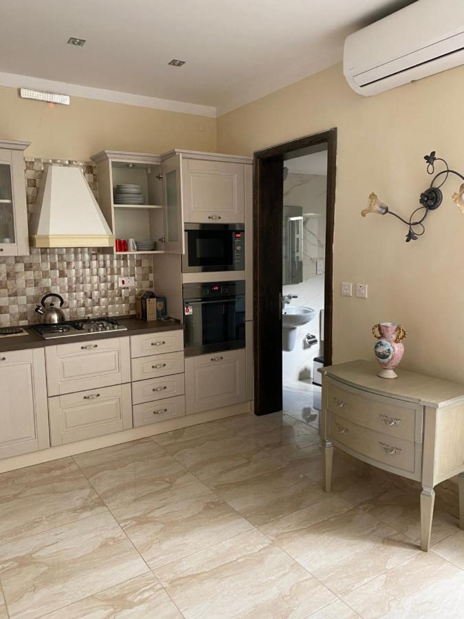 Magical Casalgo House Apartment Виктория Екстериор снимка