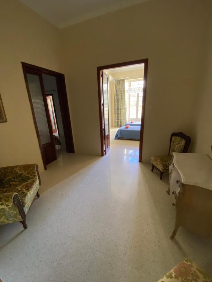 Magical Casalgo House Apartment Виктория Екстериор снимка