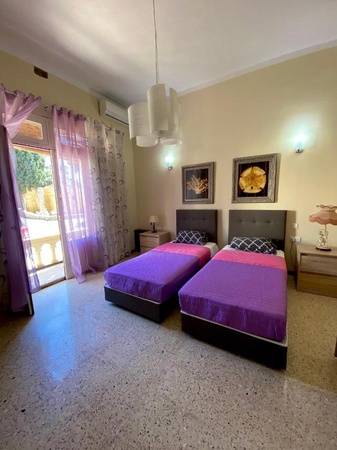 Magical Casalgo House Apartment Виктория Екстериор снимка